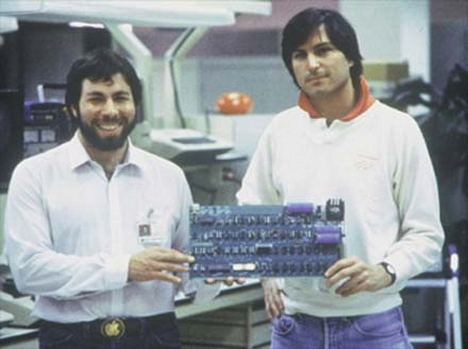 史蒂夫·沃兹尼亚克（Steve Wozniak）和乔布斯