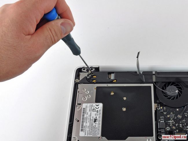 拆解Macbook的无线网卡
