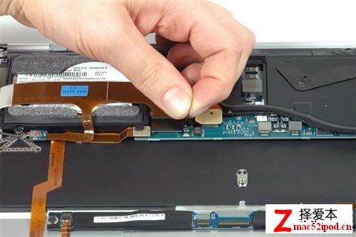 苹果MacBook Air笔记本电脑拆解