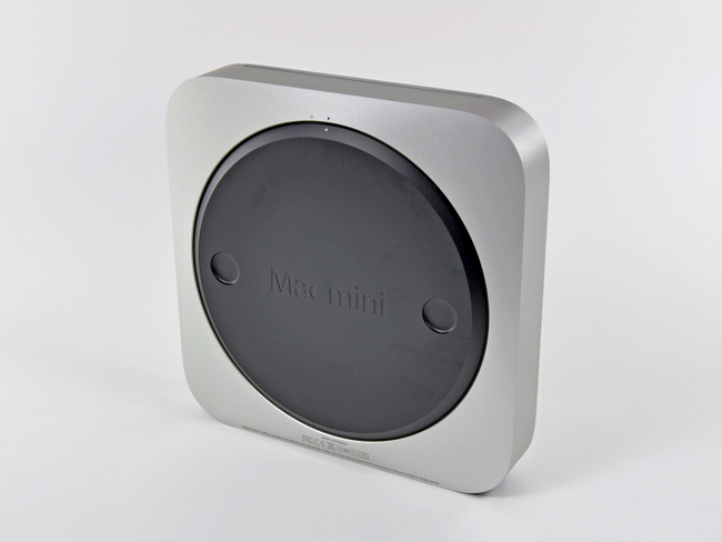 新一代苹果Mac Mini底部