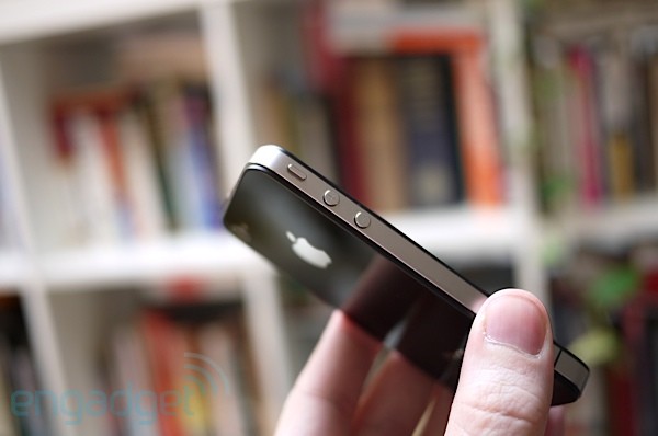 苹果iPhone 4手机详尽评测