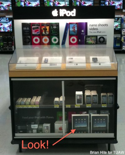苹果 iPad 平板电脑出现在沃尔玛货架