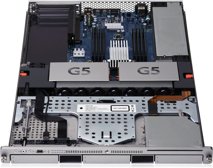 苹果 Xserve G5 服务器内部构造
