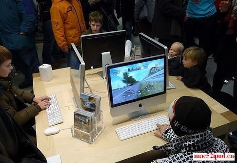 苹果位于德国慕尼黑的Apple Store旗舰店开业照片