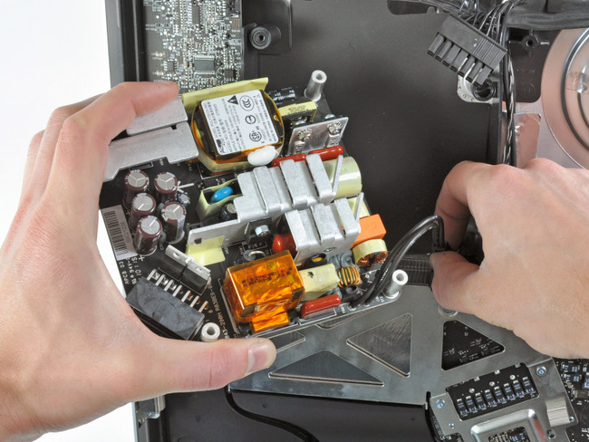 2011年新款苹果 iMac 的电源