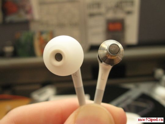 新款苹果iPod入耳式耳机发音单元照片