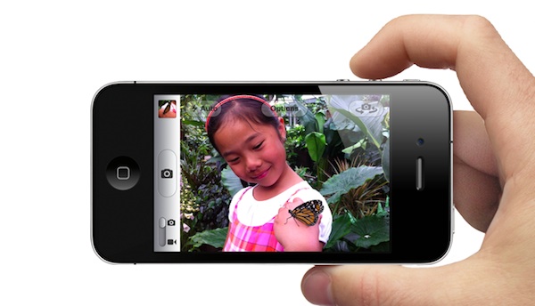苹果 iOS 5 系统新增的侧面音量键拍照功能