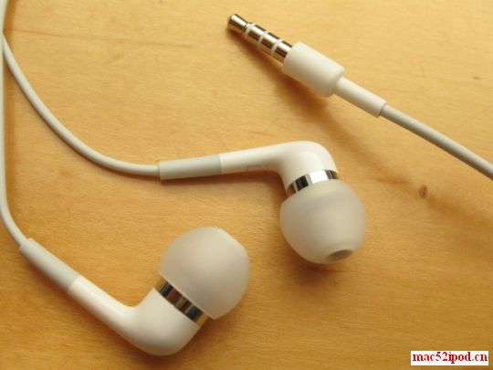 新款苹果iPod入耳式耳机接口照片