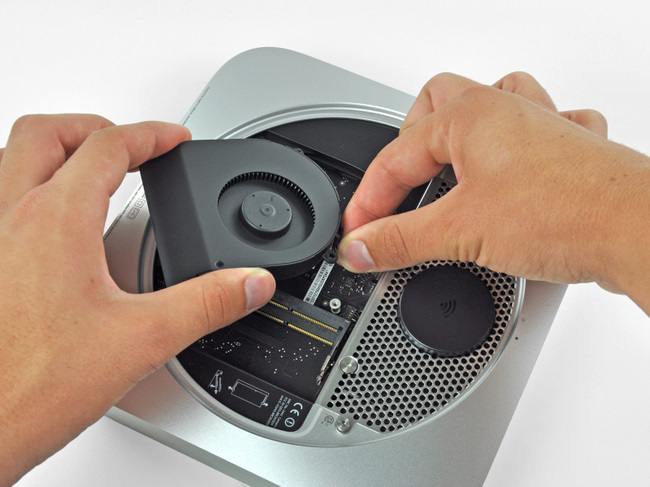 2011年新款苹果 Mac mini 的散热风扇