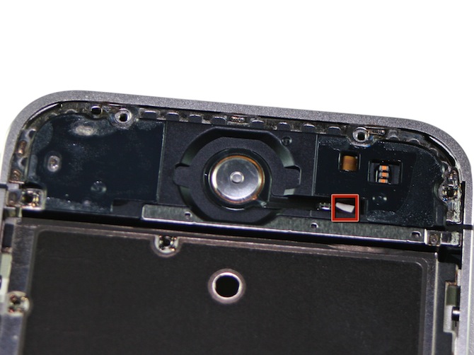 苹果 iPhone 4S 的 Home 键对应区域