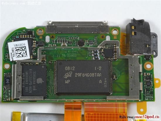 苹果iPhone的处理器、内存芯片照片