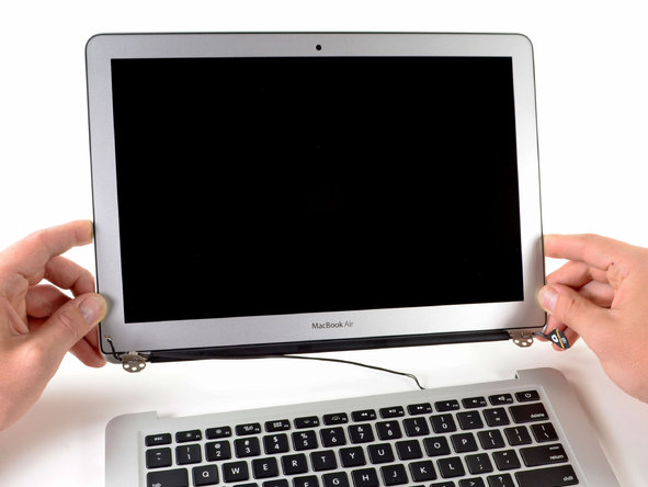 2012 款苹果 MacBook Air 笔记本电脑的液晶屏