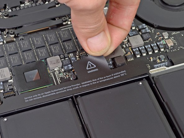 2012 款 Retina 屏苹果 MacBook Pro 笔记本电脑拆机