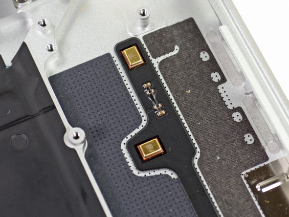 2012 款 Retina 屏苹果 MacBook Pro 笔记本电脑的麦克风