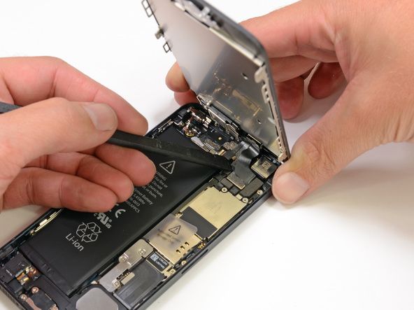 苹果 iPhone 5 拆机