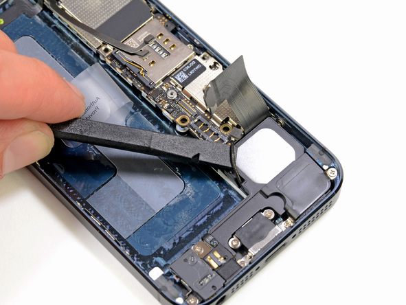 苹果 iPhone 5 拆机