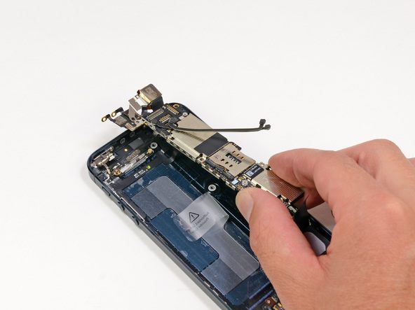 苹果 iPhone 5 拆机