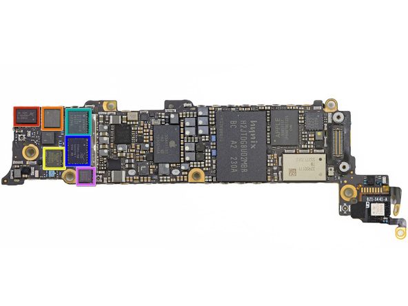苹果 iPhone 5 主板背面芯片