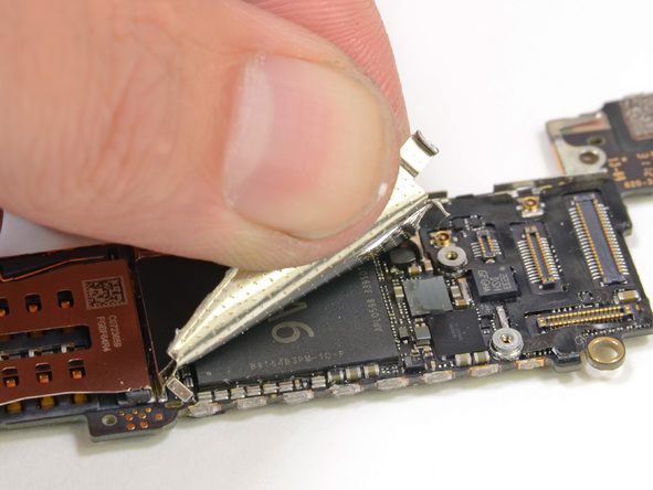 苹果 iPhone 5 拆机