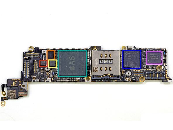 苹果 iPhone 5 主板正面芯片