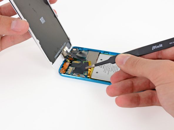 苹果 iPod touch 5 拆机组图