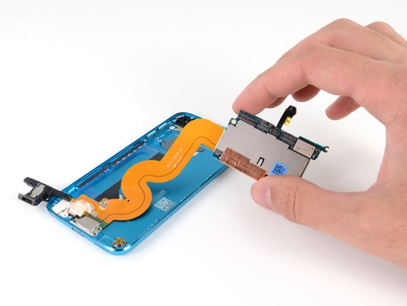 苹果 iPod touch 5 拆机组图