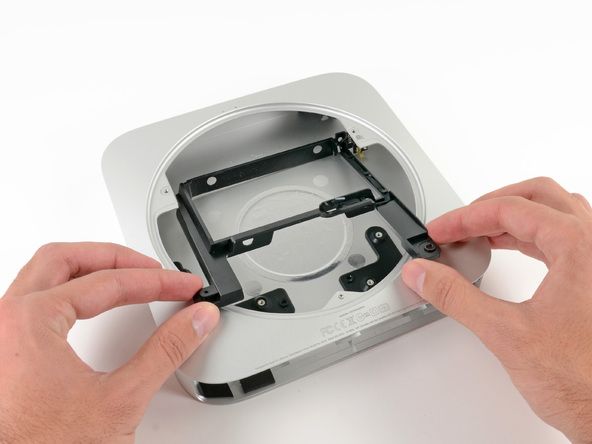 2012 款苹果 Mac mini 拆机组图