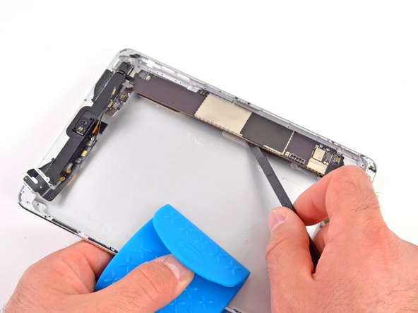苹果 iPad mini 拆机组图