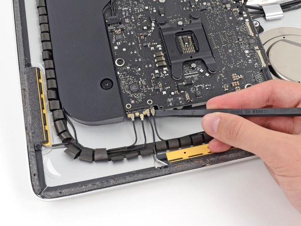 超薄苹果 iMac 的天线