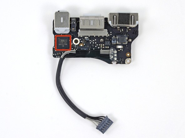 2013 款苹果 MacBook Air 笔记本电脑拆机组图