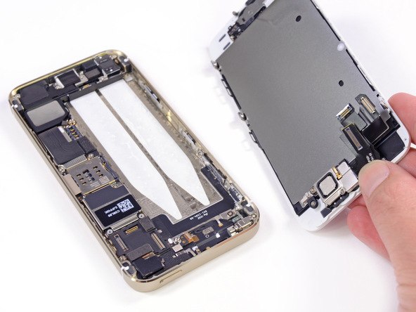 苹果 iPhone 5s 拆机组图