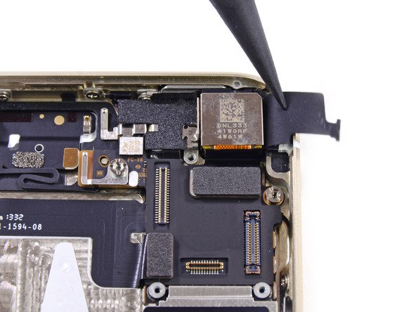 苹果 iPhone 5s 拆机组图