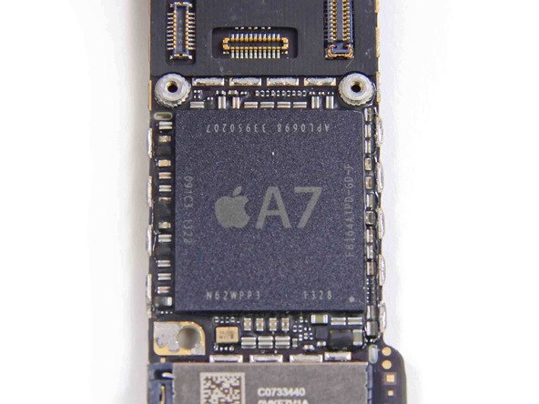 苹果 iPhone 5s 拆机组图