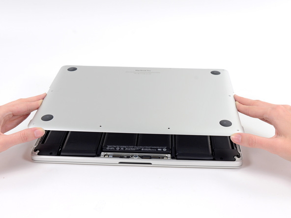 2013 款 13 寸 苹果 MacBook Pro Retina 笔记本拆机组图