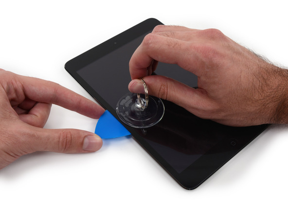 苹果 iPad mini 2 拆机组图