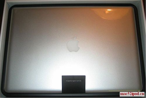 17寸苹果MacBook Pro笔记本电脑拆解组图：外壳