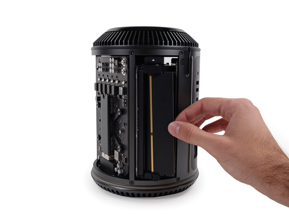 2013 款苹果 Mac Pro 工作站拆机组图