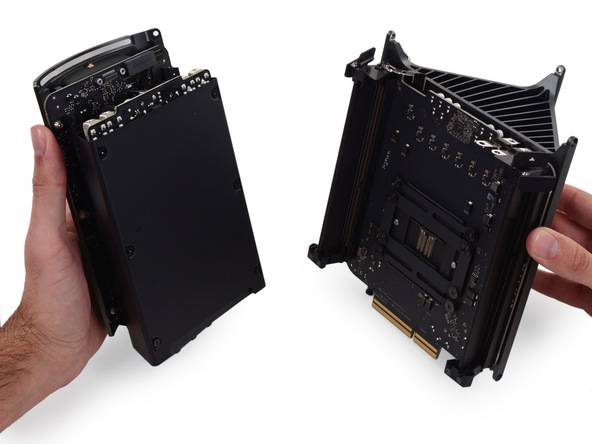 2013 款苹果 Mac Pro 工作站拆机组图