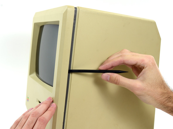 苹果 Macintosh 128K 拆机组图