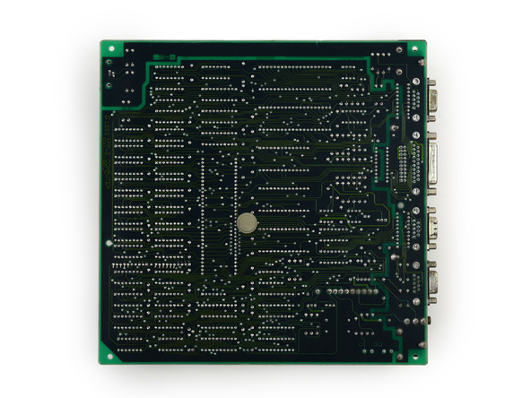 苹果 Macintosh 128K 拆机组图