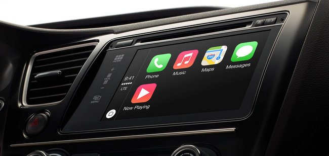 苹果 CarPlay 车载系统