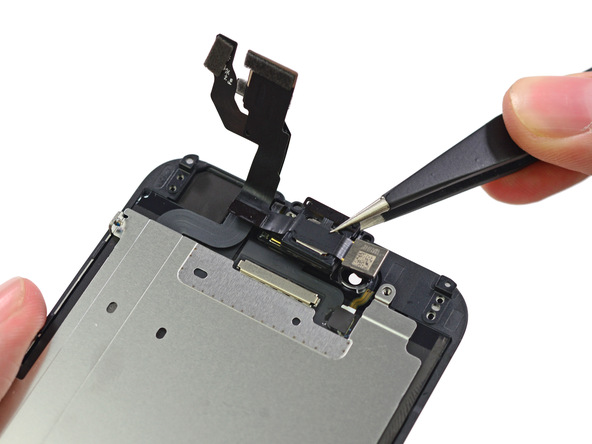 苹果 iPhone 6、iPhone 6 Plus 拆机组图