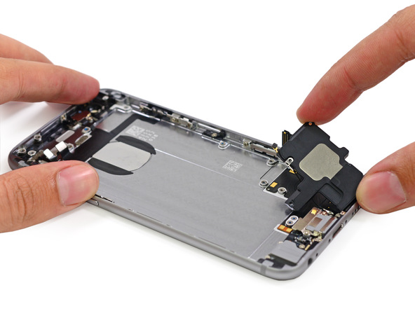 苹果 iPhone 6、iPhone 6 Plus 拆机组图