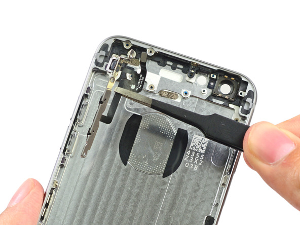 苹果 iPhone 6、iPhone 6 Plus 拆机组图