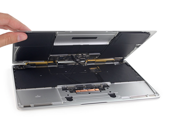 苹果 Retina Macbook 2015 拆机组图