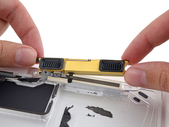 苹果 Retina Macbook 2015 拆机组图