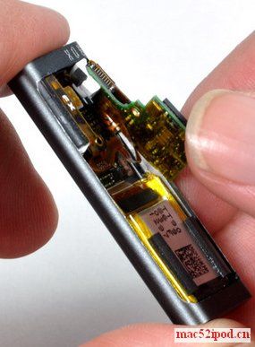 新一代苹果iPod Shuffle拆解组图