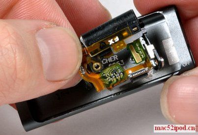新一代苹果iPod Shuffle拆解组图